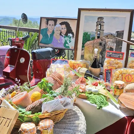 ファームステイ Delle Muse Da Imma パリヌロ