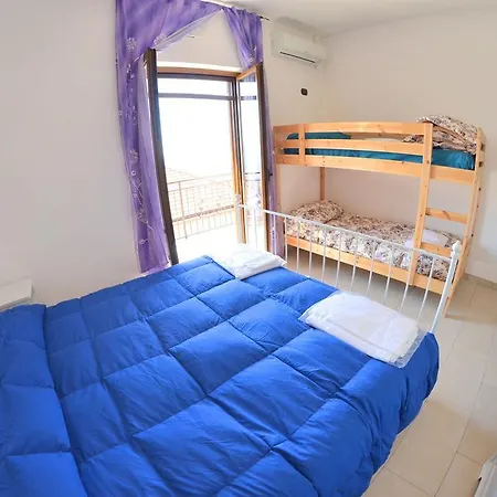 ファームステイ Delle Muse Da Imma パリヌロ